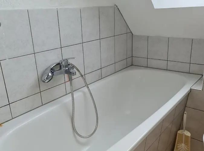 Ts1 2-og Moebilierte In Wolfsburgs Zentrum *